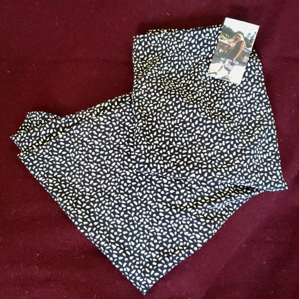 Midi skirt NWT